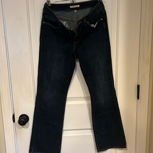 Levi size 4 classic boot jeans